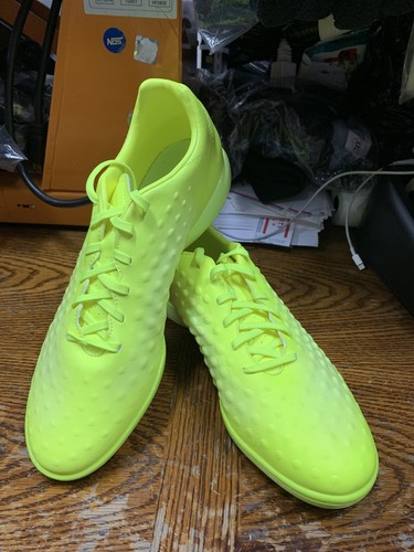 Nike magistax IC Calzado de Fútbol Indoor Neon Amarillo Tamaño Mans 11.5  sólo | eBay