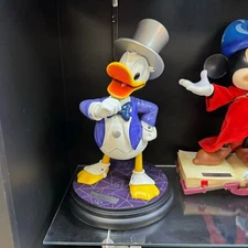 Disney 100 Years of Wonder Tuxedo Donald Duck Master Craft Table Top Statue