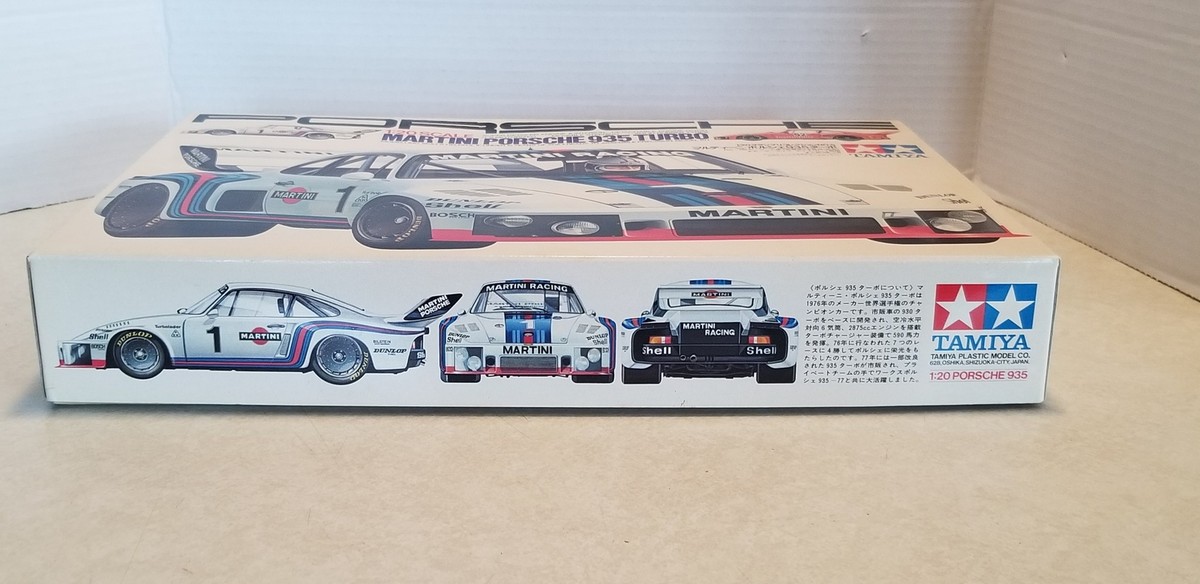 自動車 Tamiya 1/20 Martini Porsche 935 Turbo Tamiya 1/20 Porsche 935 Martini – Anchorage House of Hobbies