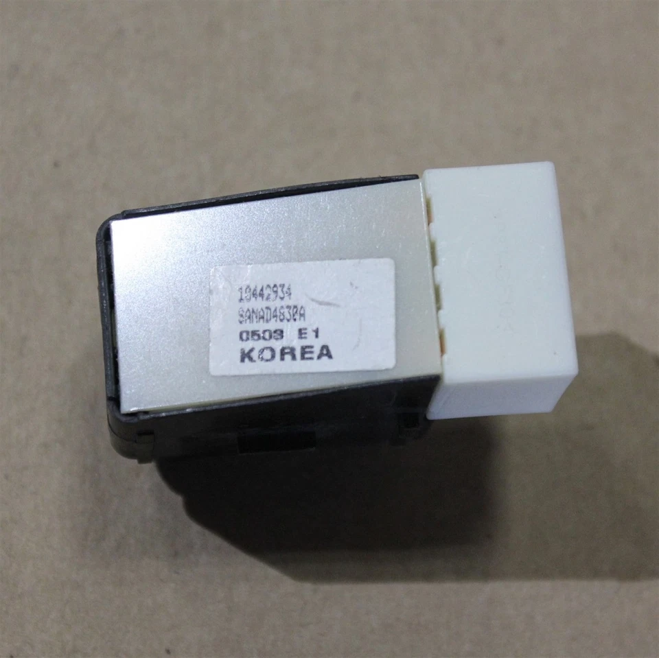 02-07 Interruptor de cerradura de puerta Buick Rendezvous 10442934 delantero GM DS2126 OEM fábrica Foto 3 de 4