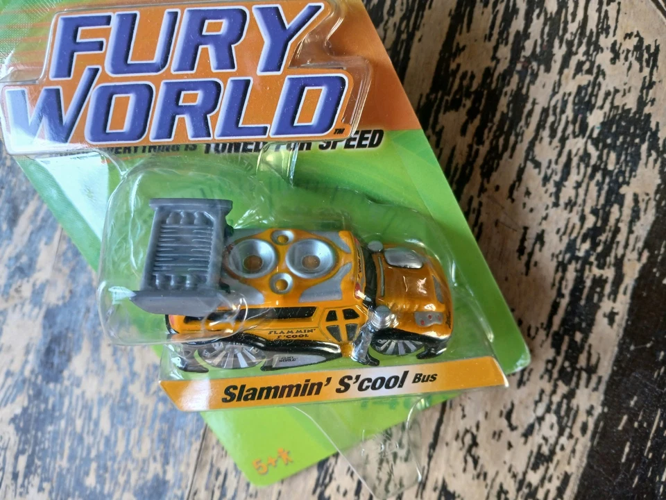 Difícil de encontrar Joyride Fury World Fast & Furious "Slammin' S'cool Bus RC2 Foto 4 de 4
