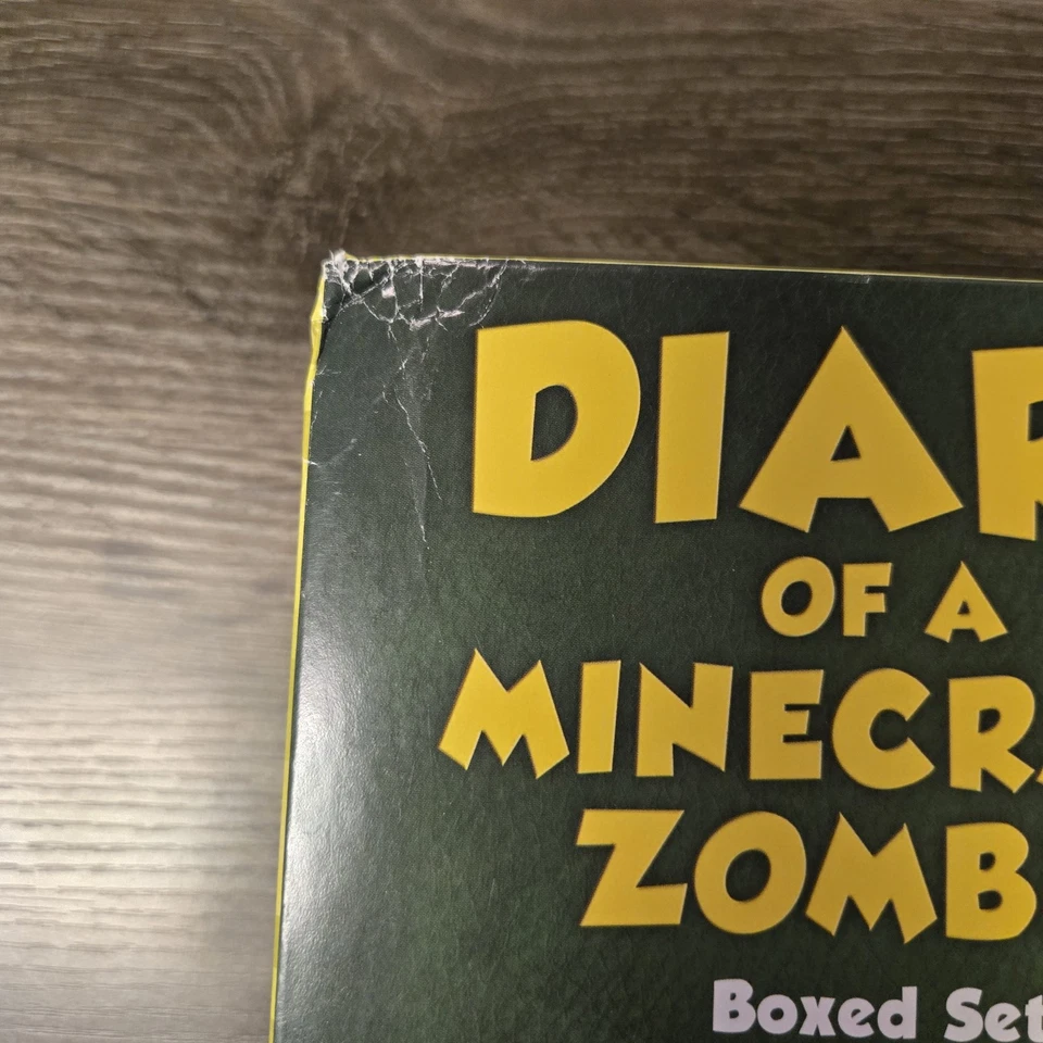 Дневник Minecraft зомби бокс-сет книги 1 до 9 на Зак зомби в мягкой обложке - Изображение 4 из 4