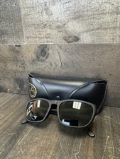 RAY-BAN BAUSCH AND LOMB BLACK SUNGLASSES WITH CASE (CP3014715)