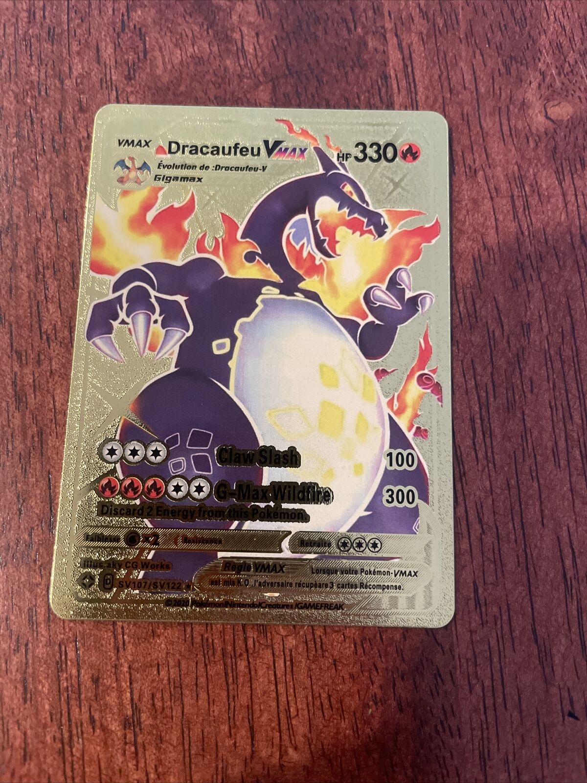 Charizard Vmax Shiny - Carta Pokemon De Metal - Escorrega o Preço