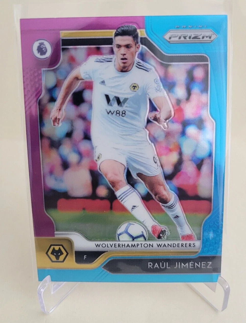 Raul Jimenez trading card