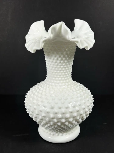 Beautiful Vintage 10.5" MCM Fenton White Milk Glass Hobnail Ruffled Edge Vase
