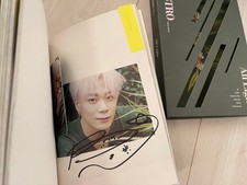 ASTRO signed Autographed album Moonbin and Rocky Photo card autograph session
