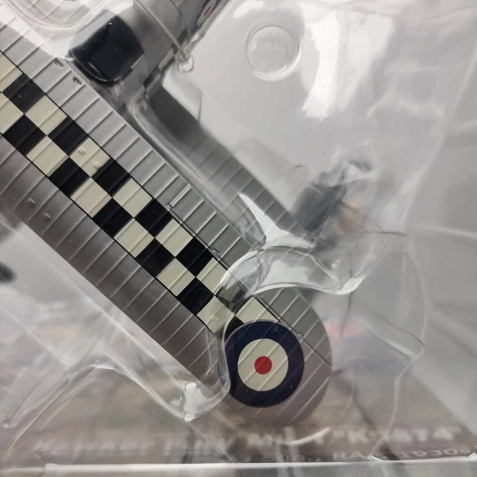 Hobby Master escala 1:43 Hawker Fury Mk.1 "K5674" RAF 43º Escuadrón Años 30 Foto 4 de 4