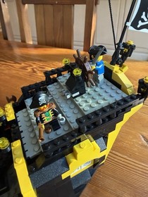 LEGO Pirates: Black Seas Barracuda (6285) See Description 100% Complete