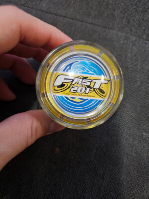 YOYO toy yo-yo Fast 201 Hasbro Bright Yellow yo Baring waves.