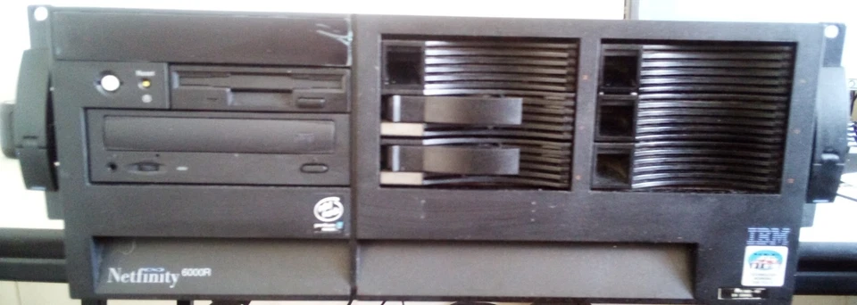 IBM Netfinity 6000R 8682-PIII XEON 700MHz SERVER + FREE ZYXEL SWITCH SALE - Image 3 of 4