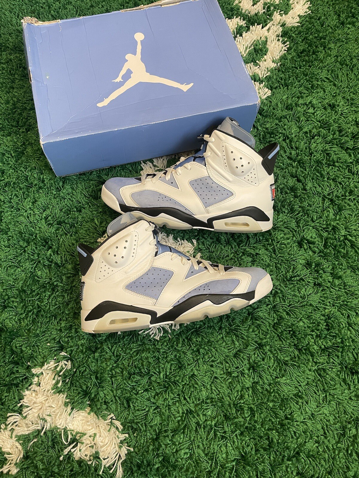 SAOLA Jordan 6 taglia 11 UNC