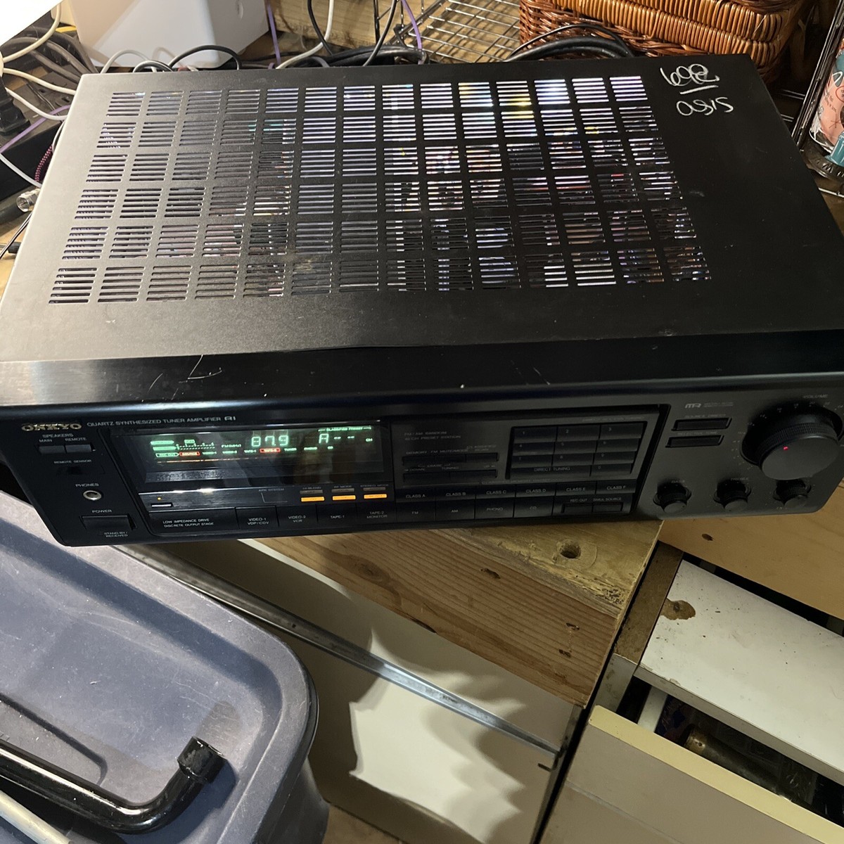 Onkyo TX-904 Quarts Synthesized Tuner Amplifier R1 Sound Untested