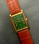 GOLD & GREEN Vintage Seiko Slim Quartz men's Wrist Watch - (FREE SHIPPING)