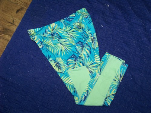 Girls Athletic Works Yoga / Workout Pants - L (10-12) Plus - Tropical Print - Picture 9 of 9