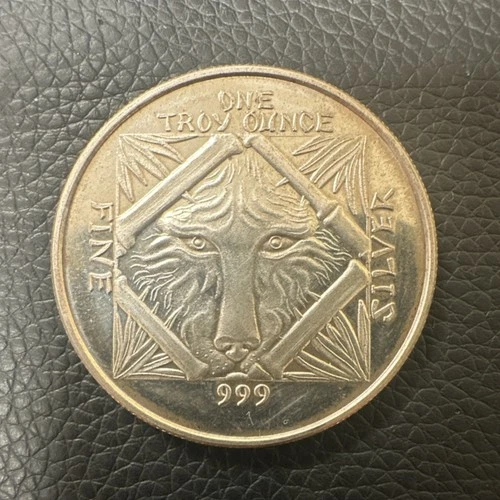 1 Troy Ounce .999 Fine Silver Round Wolf and Panda Design Collectible Coin