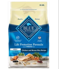 Blue Buffalo Life Adult Chicken & Brown Rice Recipe Dry Dog Food, 30-lb bag