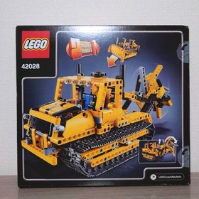 LEGO Technic 2in1 Bulldozer 42028 In 2014 New Retired