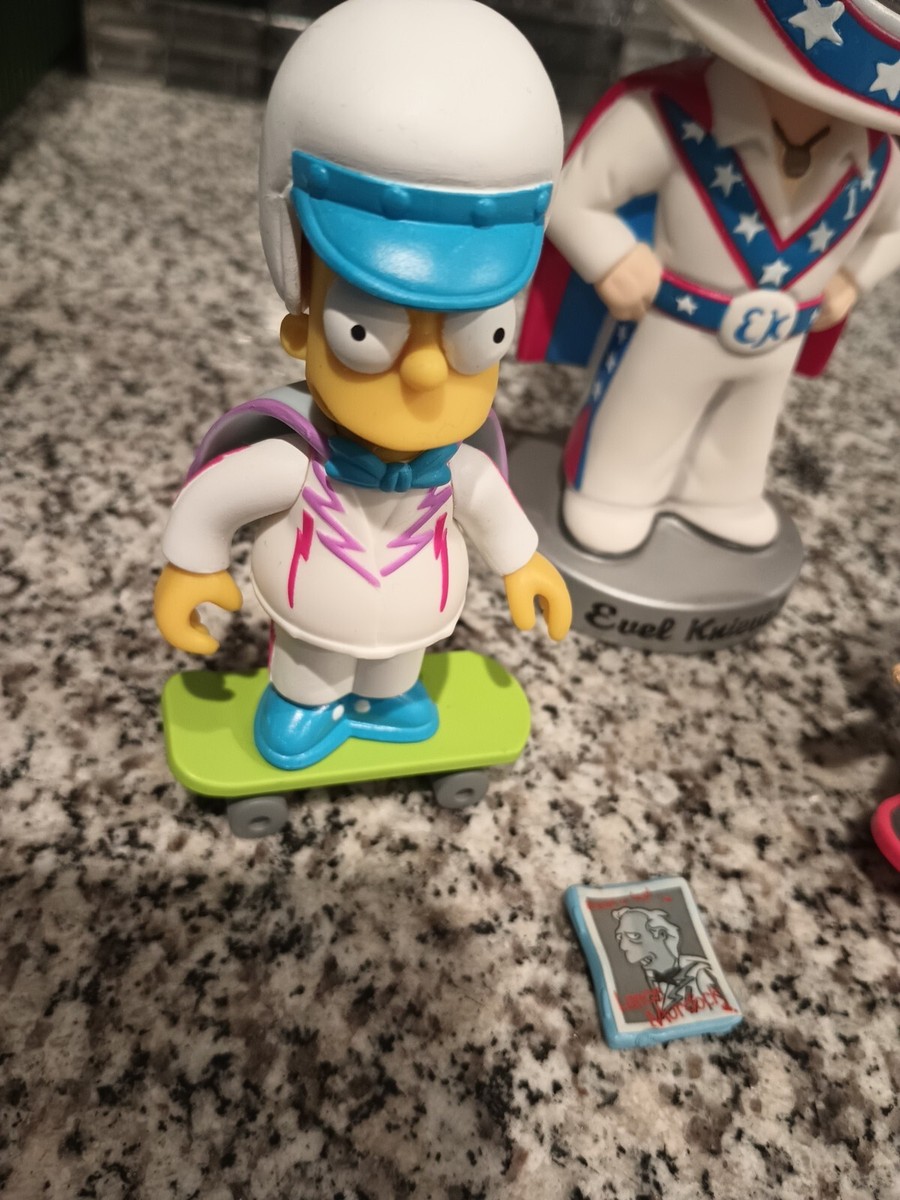 【FUNKO WACKY WOBBLE】EVEL KNIEVEL Evel Knievel Funko Wacky Wobbler 2001 Vintage Bobble Head in