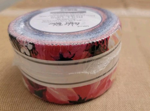Tela de edredón Robert Kaufman Roll Ups Jelly Roll Wild Blue colección completa - Imagen 4 de 7