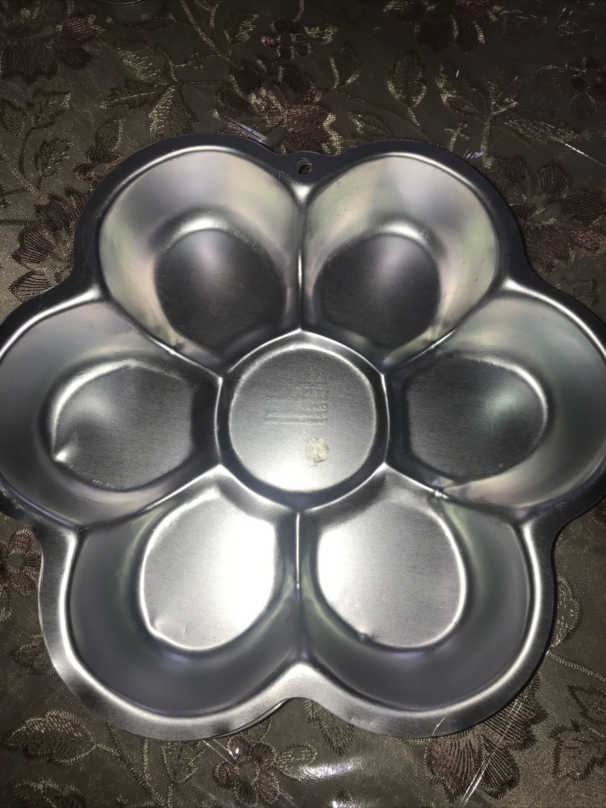 Wilton Flower Cake Pan NEW eBay