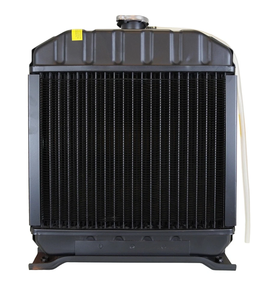 Radiador de latão cobre para Kubota L175 L185 L1500 L1501 L1801 15221-72060 - Imagem 3 de 3