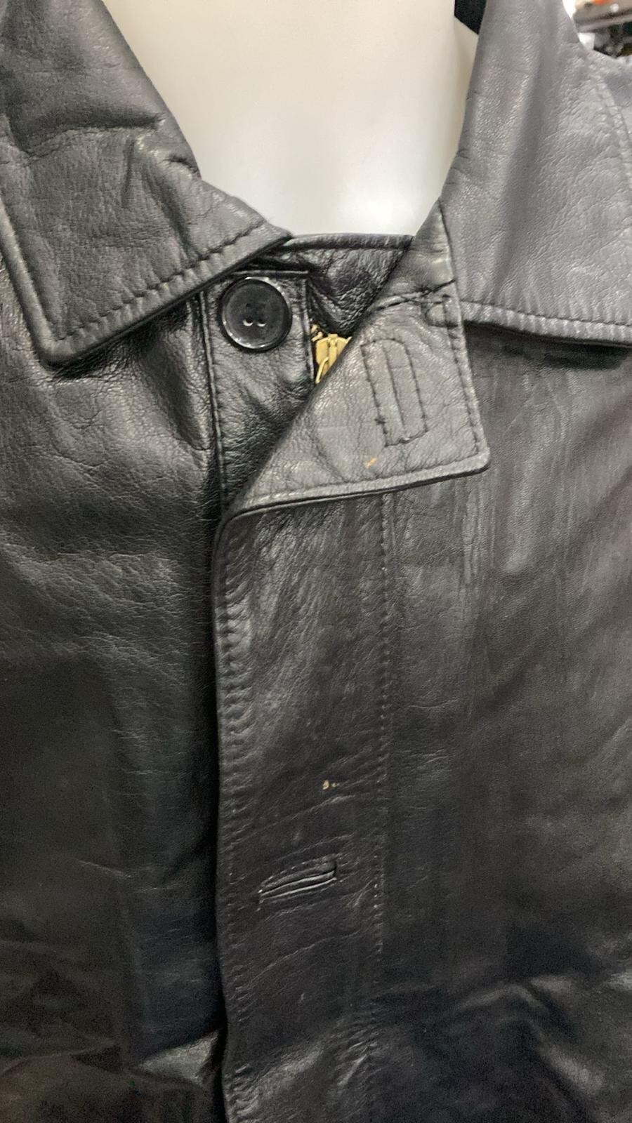 Sapra Mens Black Leather Jacket Size XL Genuine Leather LLE26