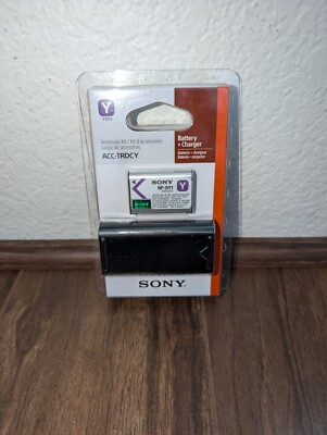 Sony ACC-TRDCY - Battery & Charger Li-Ion 640 mAh - Action Cam Mini New Sealed
