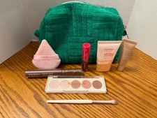 Ulta Beauty Collection 8 Pc. Makeup Gift Set Green Terry Cloth Cosmetic Bag NWT