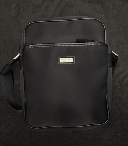 BURBERRY BLACKLABEL NYLON MESSENGER BAG UNISEX *AUTHENTIC*