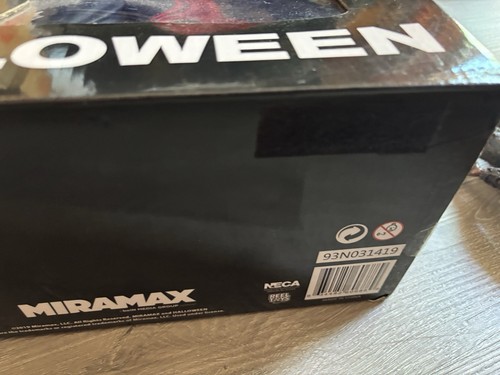 NECA 2018 18 inch Michael Myers Figure In Case Pack Box 1:4 Scale Halloween - Bild 12 von 17