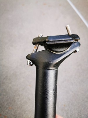 SATTELSTÜTZE ALU-Legierung, MATRIX SCHWARZ, Durchm.30,9 mm, Länge 350 mm