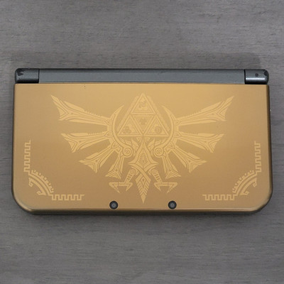Nintendo New 3DS XL Hyrule Edition w/ Accessories