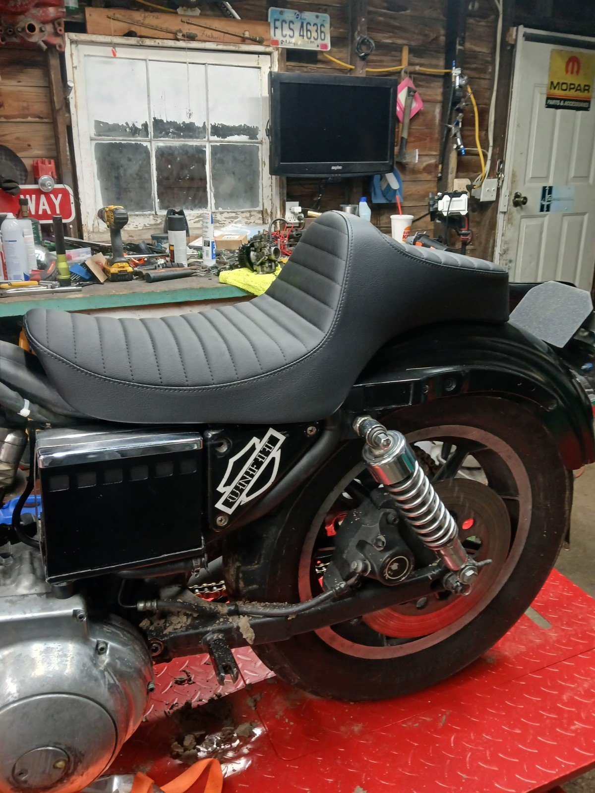 1982-2003 Harley Sportster Drag Specialties Black Predator Classic