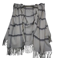 V Fraas Scarf Womens White Plaid Acrylic Fringe Woven Essential Outwear
