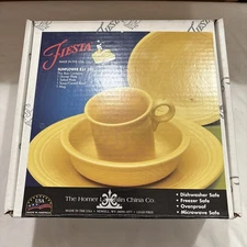 FIESTA WARE 5 PC PLACESETTING  SUNFLOWER