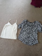 Express Lot Of 2 Small Shirts Tank Short Sleeve Layering Cream Black Work Dressy