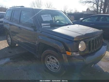 Wheel Classic Style Vertical Rear Door Handle 16x4 Fits 07-17 COMPASS 1258607