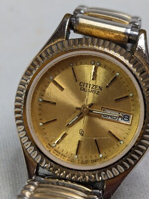 Citizen Quartz Watch 25mm Gold Dial Gold Tone Day Date Round 6000-R00421 Citizen Vintage CQ Watch Women Gold Tone Day/date Round 6000  main image 2