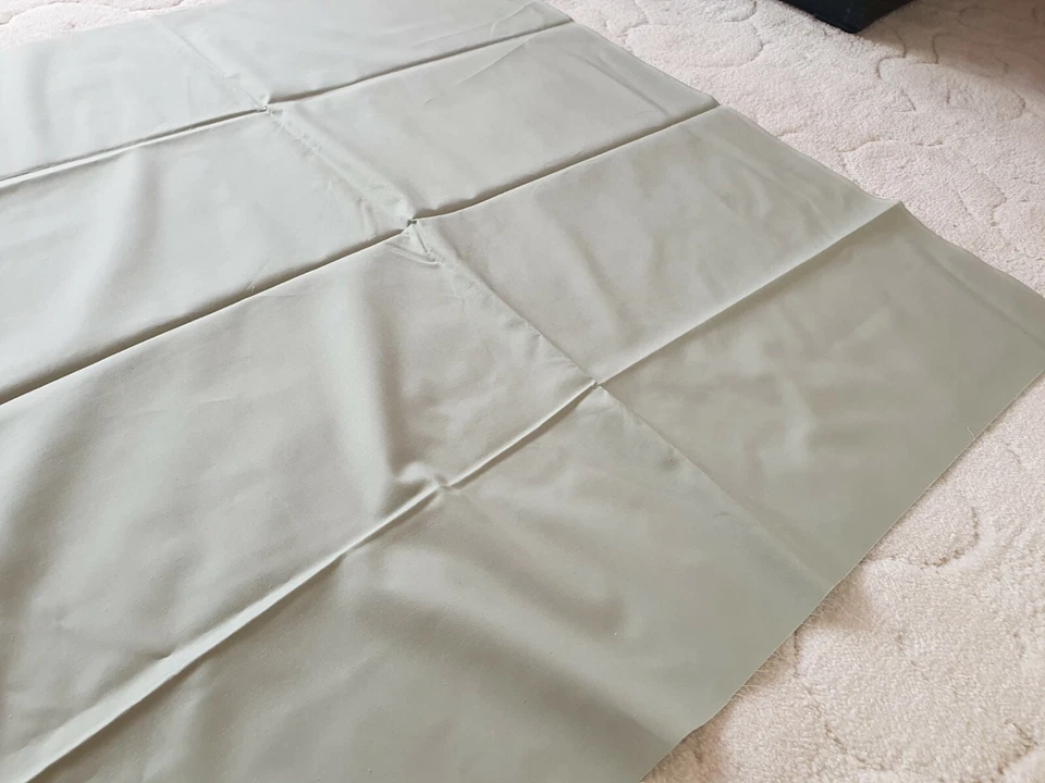 Nähen - Stoff - 148 x 73 cm  - lindgrün grün - Futterstoff