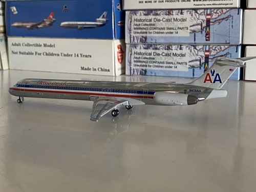 Gemini Jets American Airlines Douglas MD-82 1:250 N478AA AJAAL014