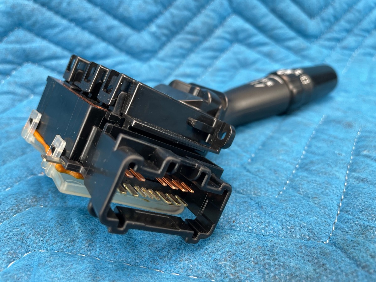 b PHENIX HIGH GRERD MODEL 
フェニックス上下 84652-12B30 Genuine Toyota Switch, Windshield W