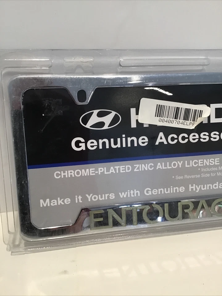 Nuevo marco de placa de zinc cromado genuino Hyundai ENTOURAGE Foto 3 de 4