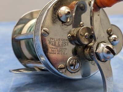 リール PFLUEGER SKILKAST NO.1953 MADE IN USA Vintage Pflueger Skilkast No 1953 Baitcasting Level Wind