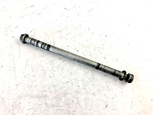 Honda CBR 1100 XX SC35 Achse Hinterradachse