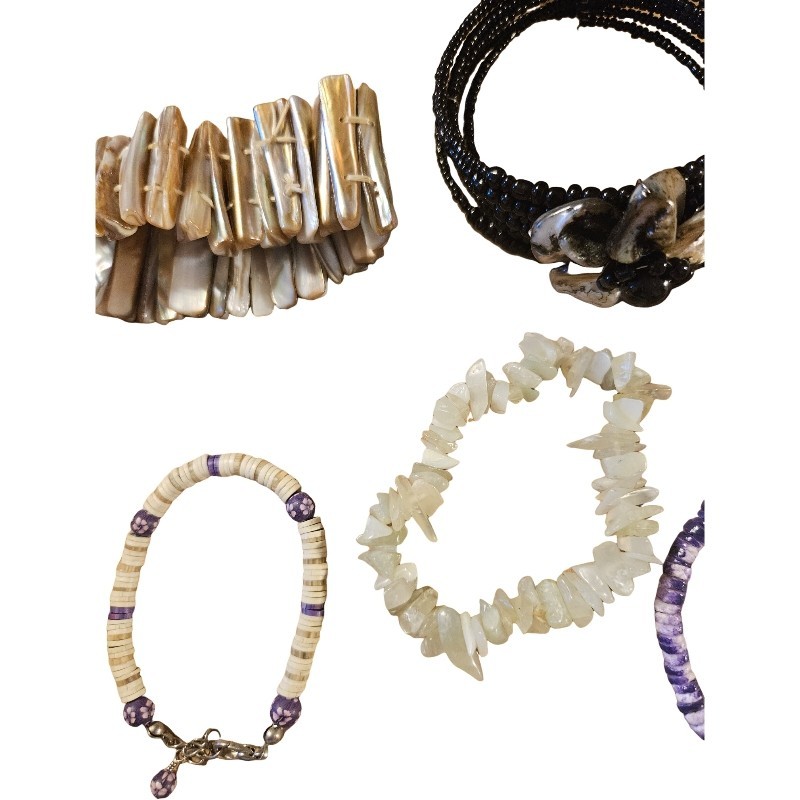 Lot 6 Piece Shell Bracelets Assorted Bundle - image 5