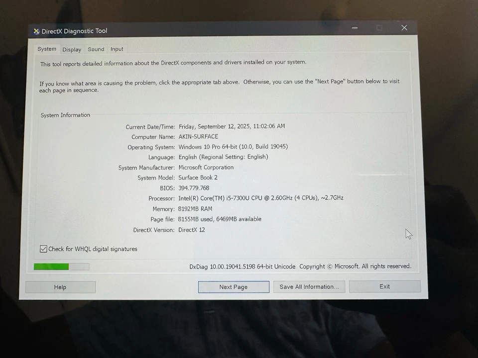 Microsoft Surface Book  2 13,5 Zoll Intel Core i5-7300U 256GB SSD 8GB Ram - Bild 4 von 4