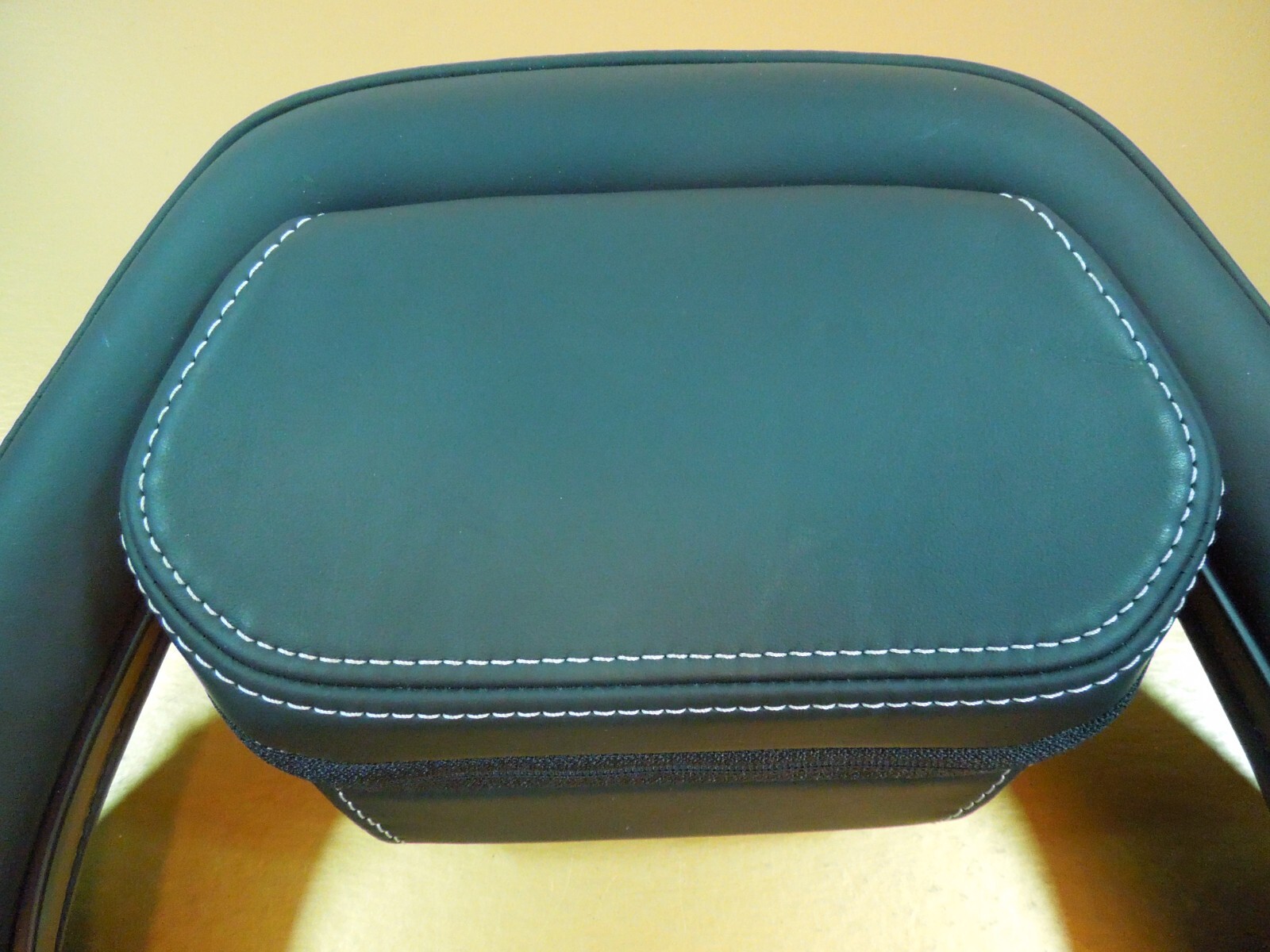 2010-14 LAMBORGHINI GALLARDO RIGHT SEAT HEADREST HEAD REST SUPPORT LEATHER OEM