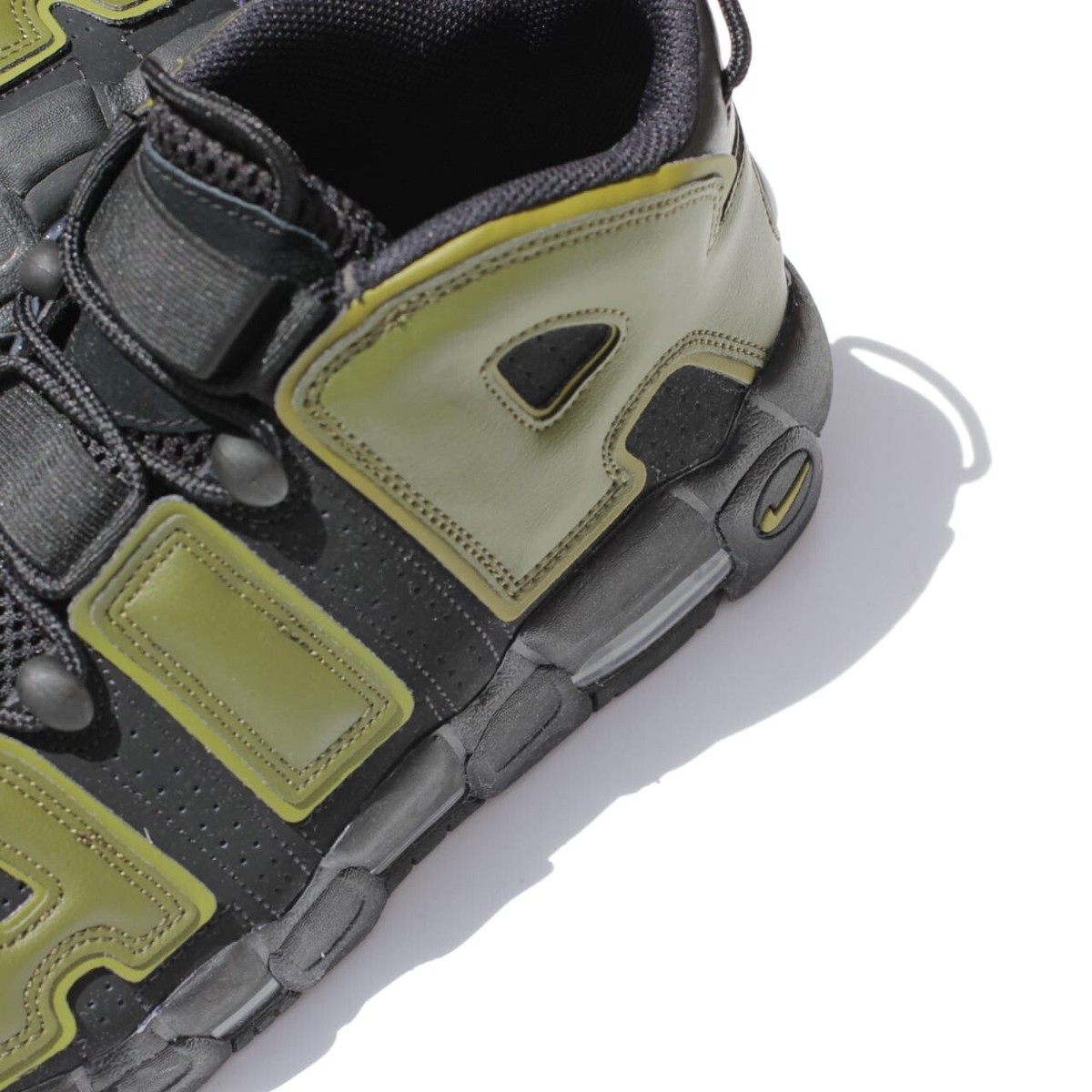Nike Air More Uptempo 