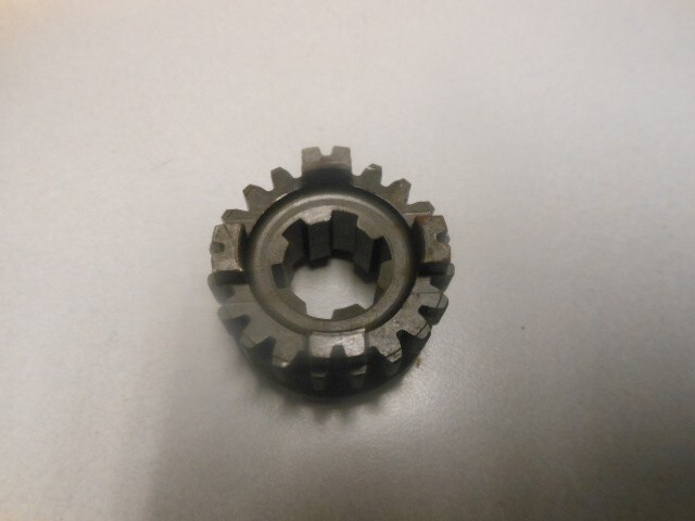 NOS Kawasaki OEM 20T 3RD Drive Gear 1971-73 F6 71-75 F7 76